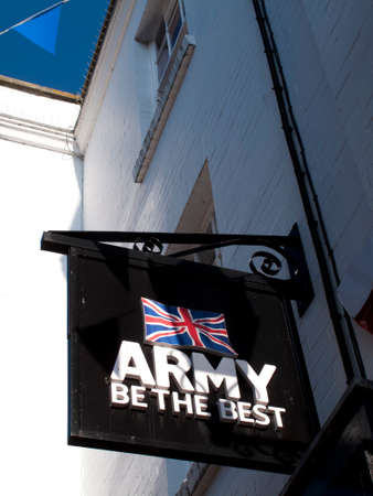 United Kingdom army be the best sign over Ministry of Defence soldier recruitment officeのeditorial素材