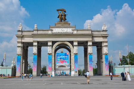 Russia, Moscow, May 11, 2018. Main entrance of exhibition complex VDNHのeditorial素材