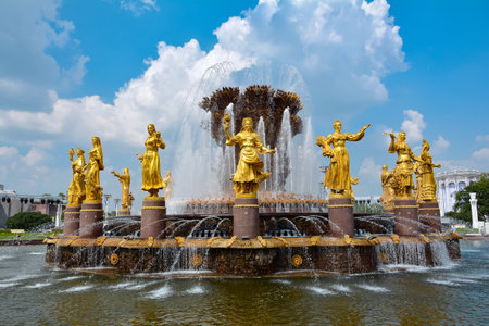 Russia, Moscow, May 11, 2018.  Fountain "Friendship of Peoples" on VDNkHのeditorial素材