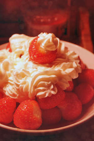 strawberries with creamの写真素材