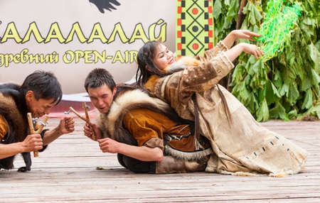 KAMCHATKA, RUSSIA - SEPTEMBER 09, 2017:  Aborigine of Kamchatka dancing on dance marathon. Feast of the Aborigines of Kamchatka "Alhalalay".のeditorial素材