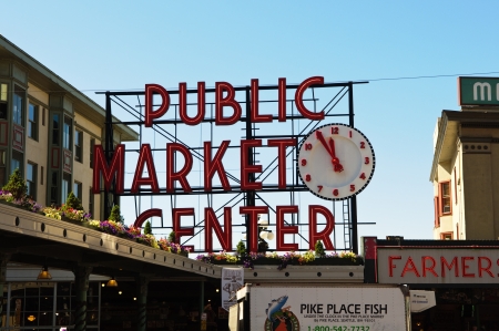 SEATTLE - AUGUST 19: The Pike Place Public Market Historic District on August 19, 2011 in Seattle, USA. Pike Place Market is one of the most famous market's in the United States serving 10 million people annually.のeditorial素材