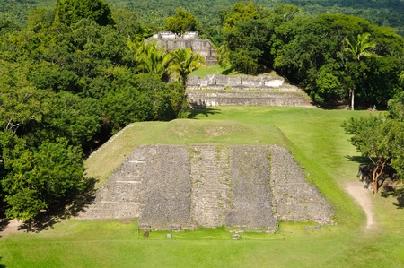Xunantunich Belize Mayan Templeの写真素材