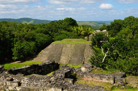 Xunantunich Belize Mayan Templeの写真素材
