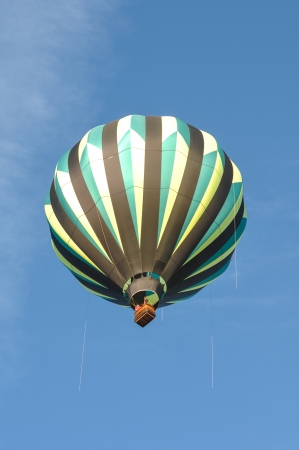 Green and Black Hot Air Balloonの写真素材