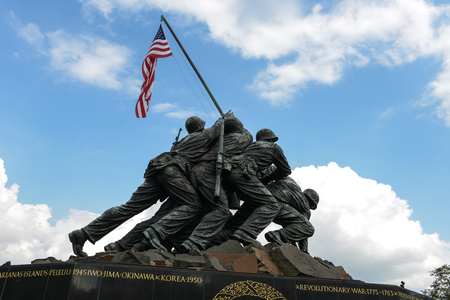 WASHINGTON DC - AUGUST 20: Iwo Jima statue in Washington DC on August 20, 2012. The statue honors the Marines who have died defending the US since 1775.のeditorial素材