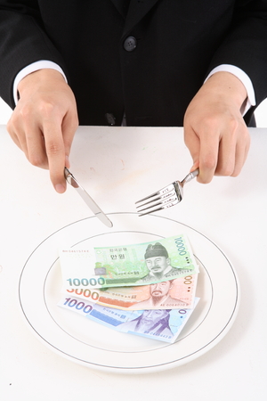 Money on a plateの写真素材