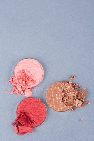 Cosmetic products studio shot - Various colors of color eye makeup/eyeshadows productsの写真素材