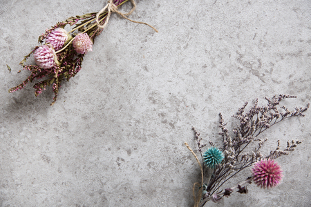 Autumn Objects - maple leafs, coffee, dry flowers, sweet persimmon 104の写真素材