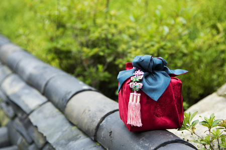 the Korean traditional gift packing picture with natural background.の写真素材