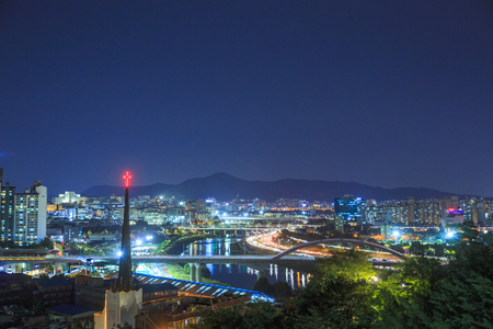 Night scene in Seoul, beautiful color light and outdoor photo. 089の写真素材
