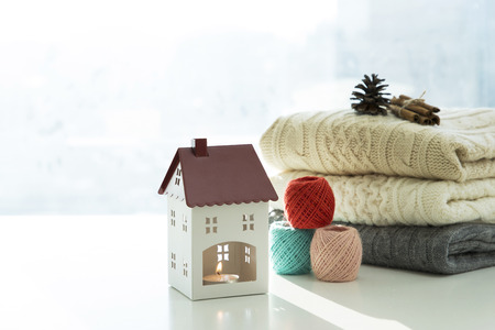 Objects photo for winther season. sweater, tangerine, hot tea or coffee and so on. 253の写真素材