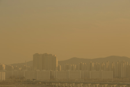 The City view, covered in dust. fine dusts covering up the air. 072の写真素材