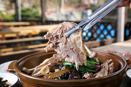 Korean cuisine duck baeksuk, Boiled duck soup with clear broth