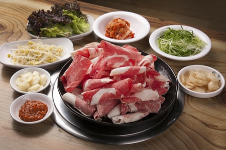Korean barbecue Samgyeopsal, grilled think pork bellyの写真素材