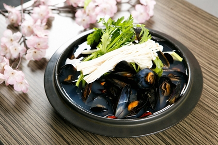 Mussel soup in clear broth