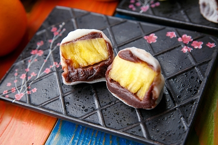 Sticky rice cakes, mochi