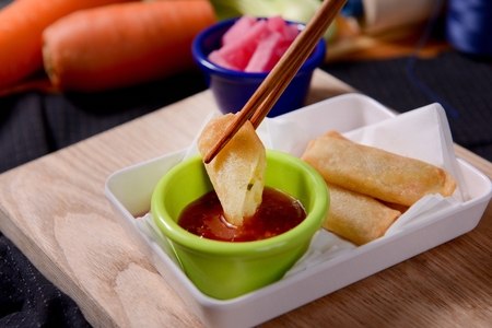 Minced meat and vegetables roll, Cha Zio
