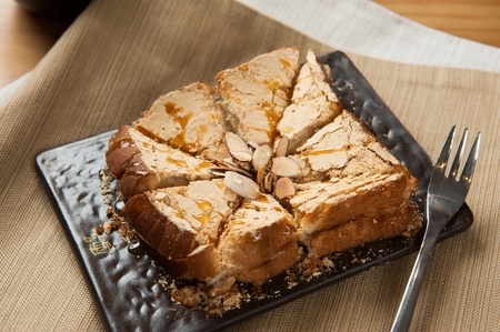 famous Korean bakery, Honey Bread with whole wheat powder