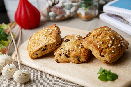 Chocolate Chip Scone served on wooden plate