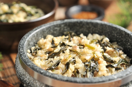 Gondeure-namul-bap, seasoned thistle with rice in stone potの写真素材