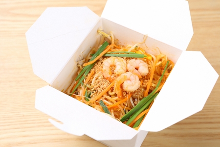 phat tai with various vegetables and shrimpの写真素材