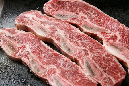 Short ribs on grillの写真素材