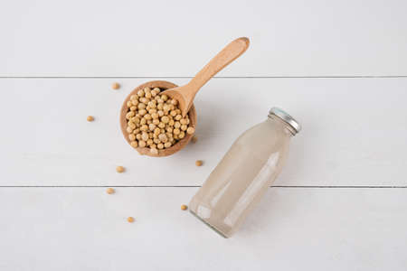 Delicious and healthy breakfast concept - cereal, Porridge and Energy bar 166の写真素材