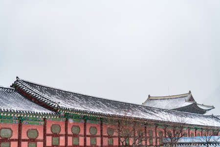 Korean traditional architecture, wintertime landscape of Korean palace 045のeditorial素材
