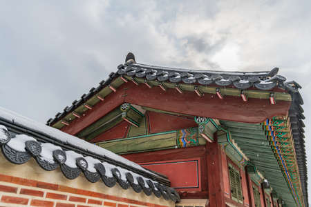 Korean traditional architecture, wintertime landscape of Korean palace 088のeditorial素材
