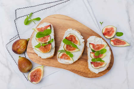 Fresh sweet fig fruits, Healthy Organic fruit 093の写真素材