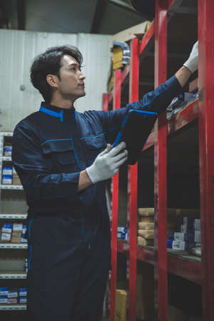 auto vehicle Service repair center concept with maintenance staffの写真素材