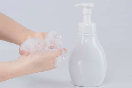 how to wash hands, white background