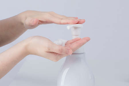 how to wash hands, white background