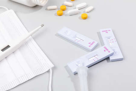 covid self testing kit with positive result