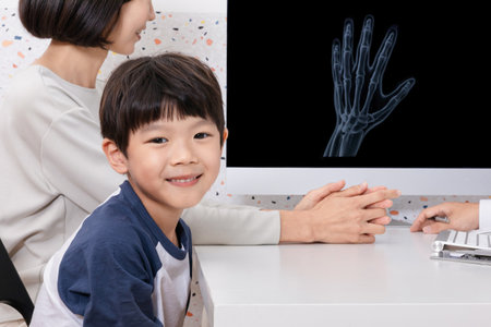 korean asian child in doctor clinic hospital, growth counselingの写真素材