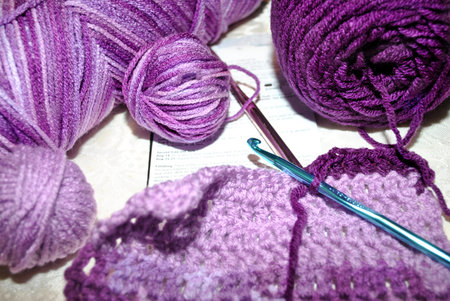 Crocheting with Purpleの写真素材