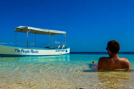 The stunning sea views of the beautiful Malapascua Island, Philippinesのeditorial素材