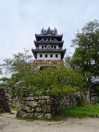 Low angle picture of the small Sumoto Castle on the Island of Awaji, Japanのeditorial素材