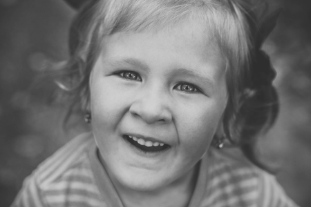 Black and white portrait of a little girlの写真素材