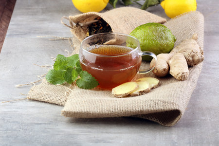 ginger tea with mint and lemon