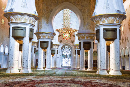 ABU DHABI, UNITED ARAB EMIRATES - NOVEMBER 7  2015: Decorative element in the Sheikh Zayed Grand Mosque in Abu Dhabi. The famous Sheikh Zayed mosque is the largest mosque in UAE.のeditorial素材
