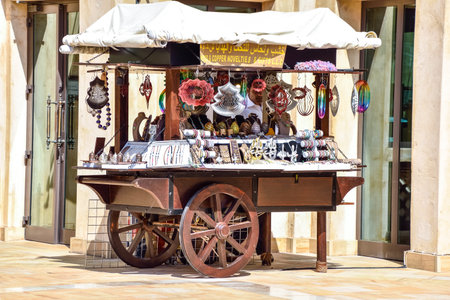 Dubai, United Arab Emirates -November 5, 2015:  Shop with Arabic Souvenirs and decorations on the market in Souk Madinat Jumeirah in Dubaiのeditorial素材