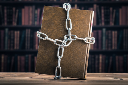 Chain, readingの写真素材