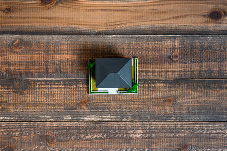 home model on the woodの写真素材