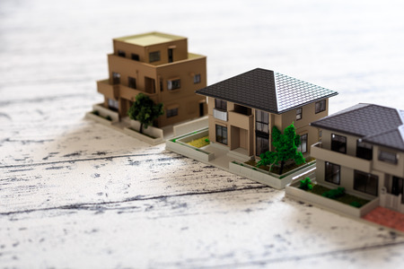 home model on the woodの写真素材