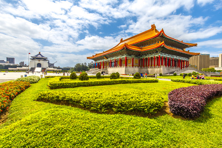 taipei,taiwan - May 10,2018 : The National Chiang Kai-shek Memorial Hall is a national monument landmark.It is located in Zhongzheng District, Taipei, Taiwan.のeditorial素材