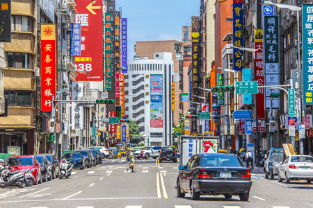 taipei,taiwan - May 10,2018 : Dihua St, Datong District, Taipei in Taiwan.The most popular grocery market for shopping Chinese New Year's goods.のeditorial素材