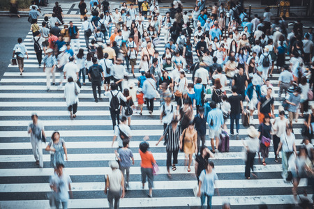 People crossing the crosswalk in Osaka, Japanのeditorial素材