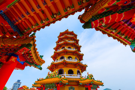 kaohsiung,taiwan - May 11,2018 : Lotus Pond Lianchihtan is a artificial lake and popular tourist destination on the east side of Zuoying District in Kaohsiung City in southern Taiwan.のeditorial素材